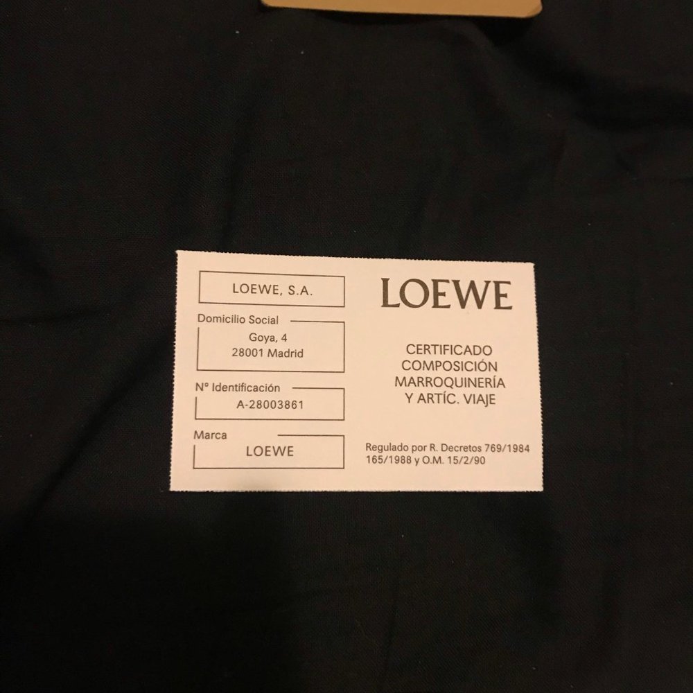 LOEWE Flamenco knot small sheepskin bag - Picture 7 of 7
